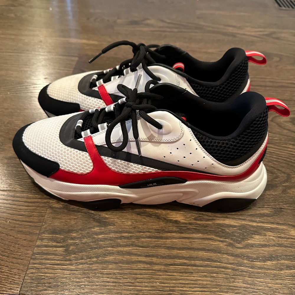 100% Authentic Dior B22 sneakers